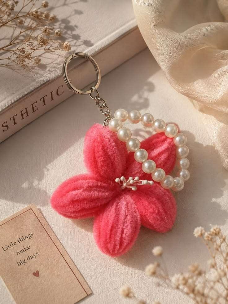 Pretty Lily Keychain
